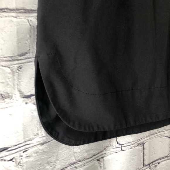 Athleta Black Stellar Skirt/Skort Curved Hem Sz S - Picture 3 of 12